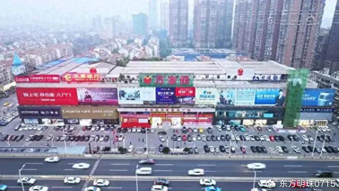 leyucom乐鱼官网,普乐美水槽的实用诗篇：厨房生活的便捷旋律